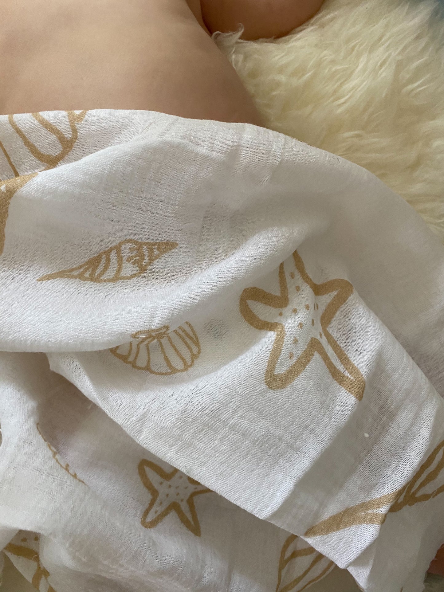 Shoreline Swaddle
